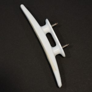 nylon cleat 6 1/2"