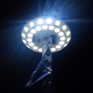 solar flagpole top light 32 leds